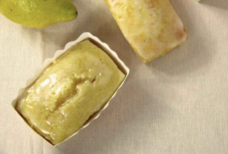 Mini Lemon Cakes