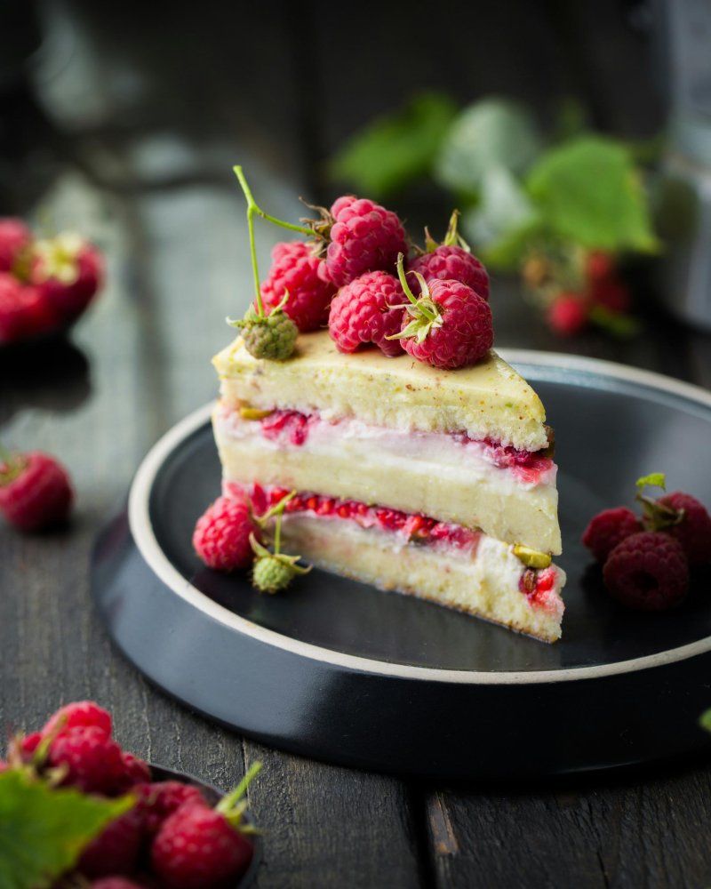 Torta pistacchio e lamponi
