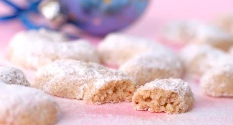 Zarte Vanillekipferl