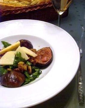 Gebratene Feigen mit Rucola und Parmesan