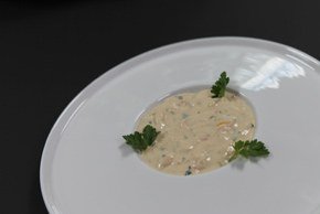 HUMUS A LA CLAUDIO ZUCCOLINI