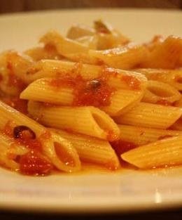 Penne arrabiata mit Artischocken