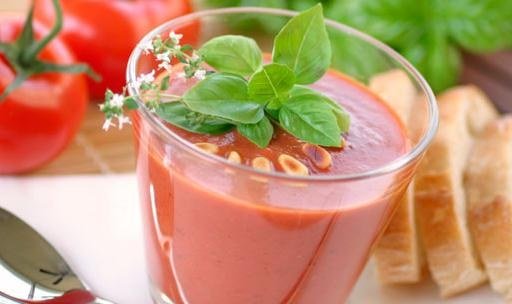 Italienische Tomaten-Suppe