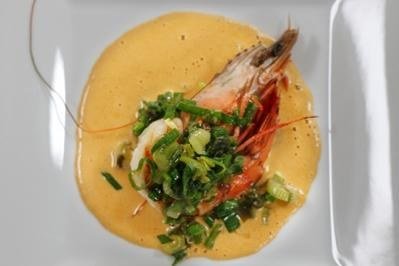 Crevetten auf Hummerbisque