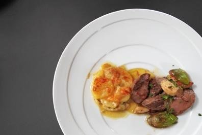 Hühnerleber mit Pilzen und Feigen