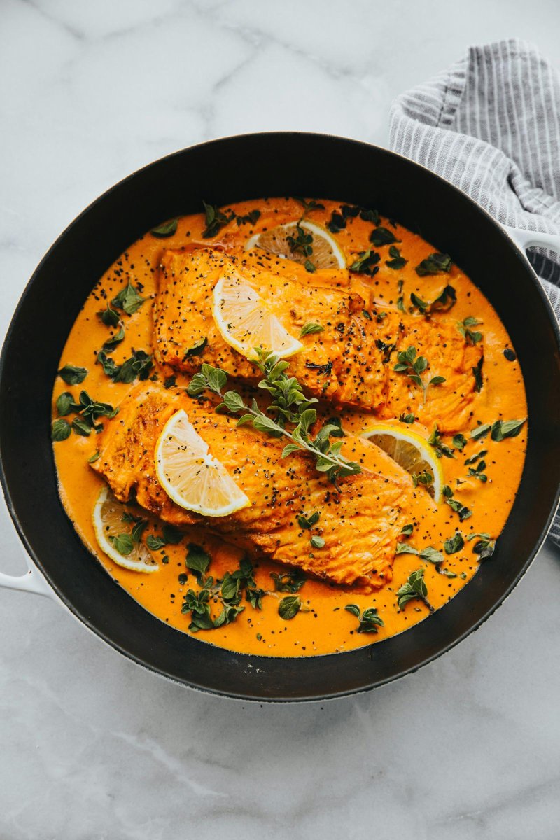 Salmon in Creamy Pepper-Tomato Sauce