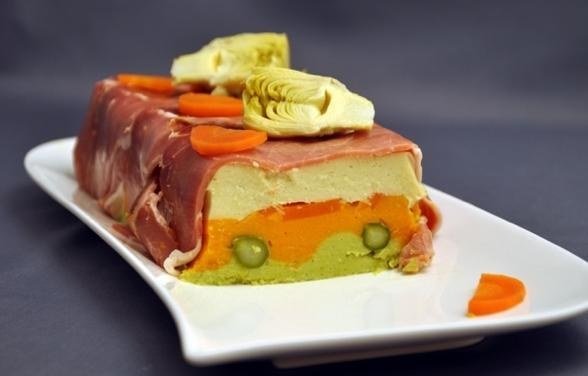 Terrine mit 3 Gemüsen und Serrano-Schinken